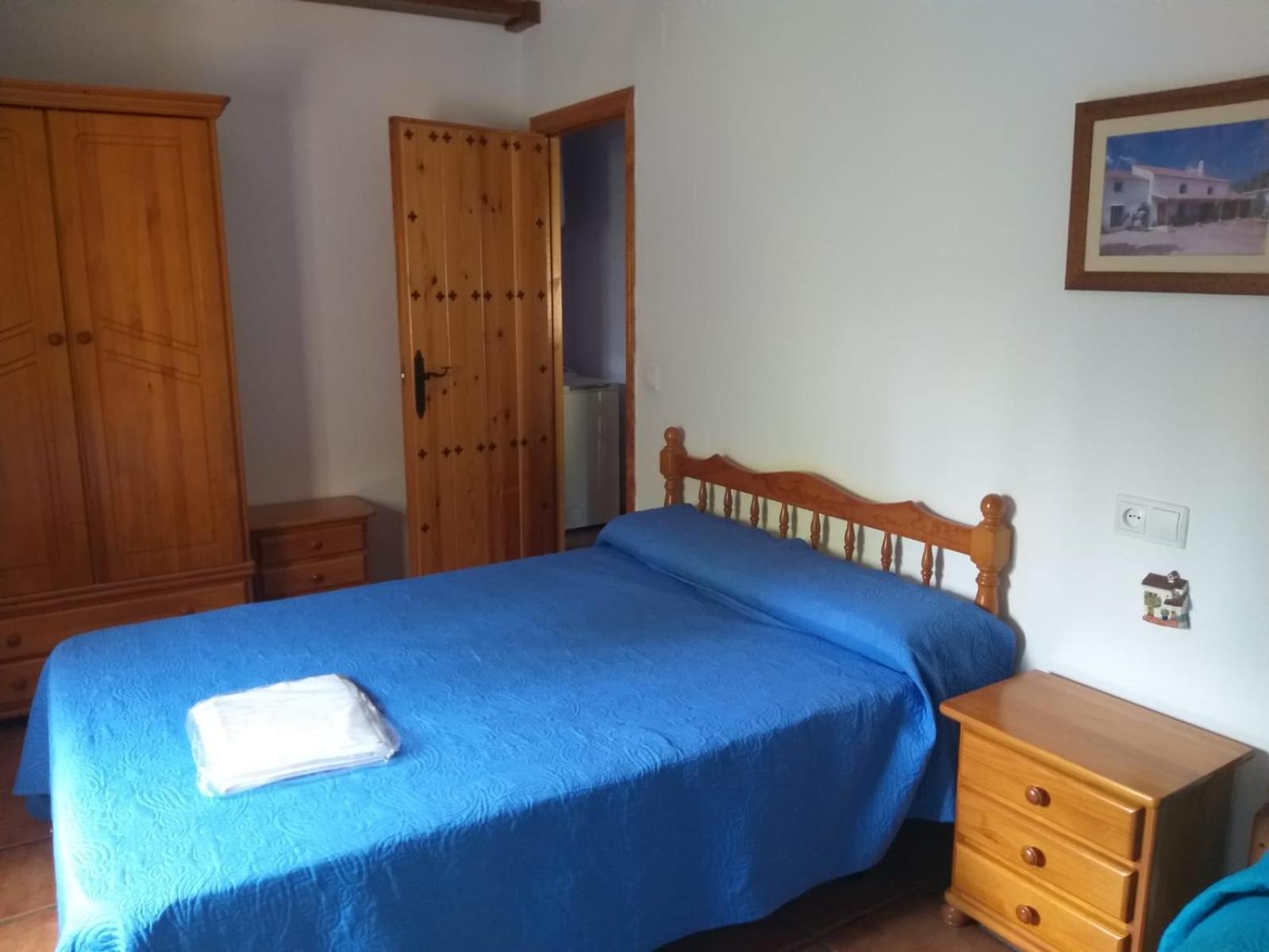 Casas Rurales La Tobica Yeste Rum bild